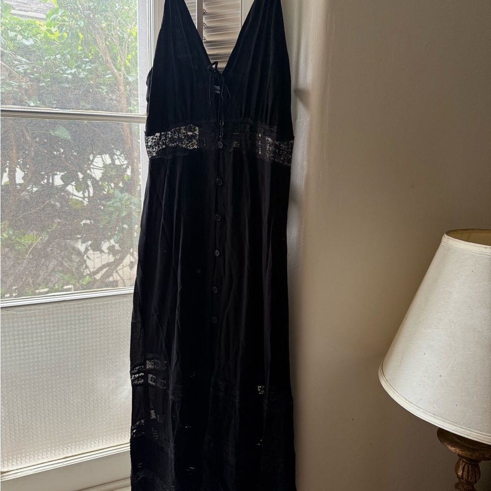 Reformation Lace Elegant Black Dress